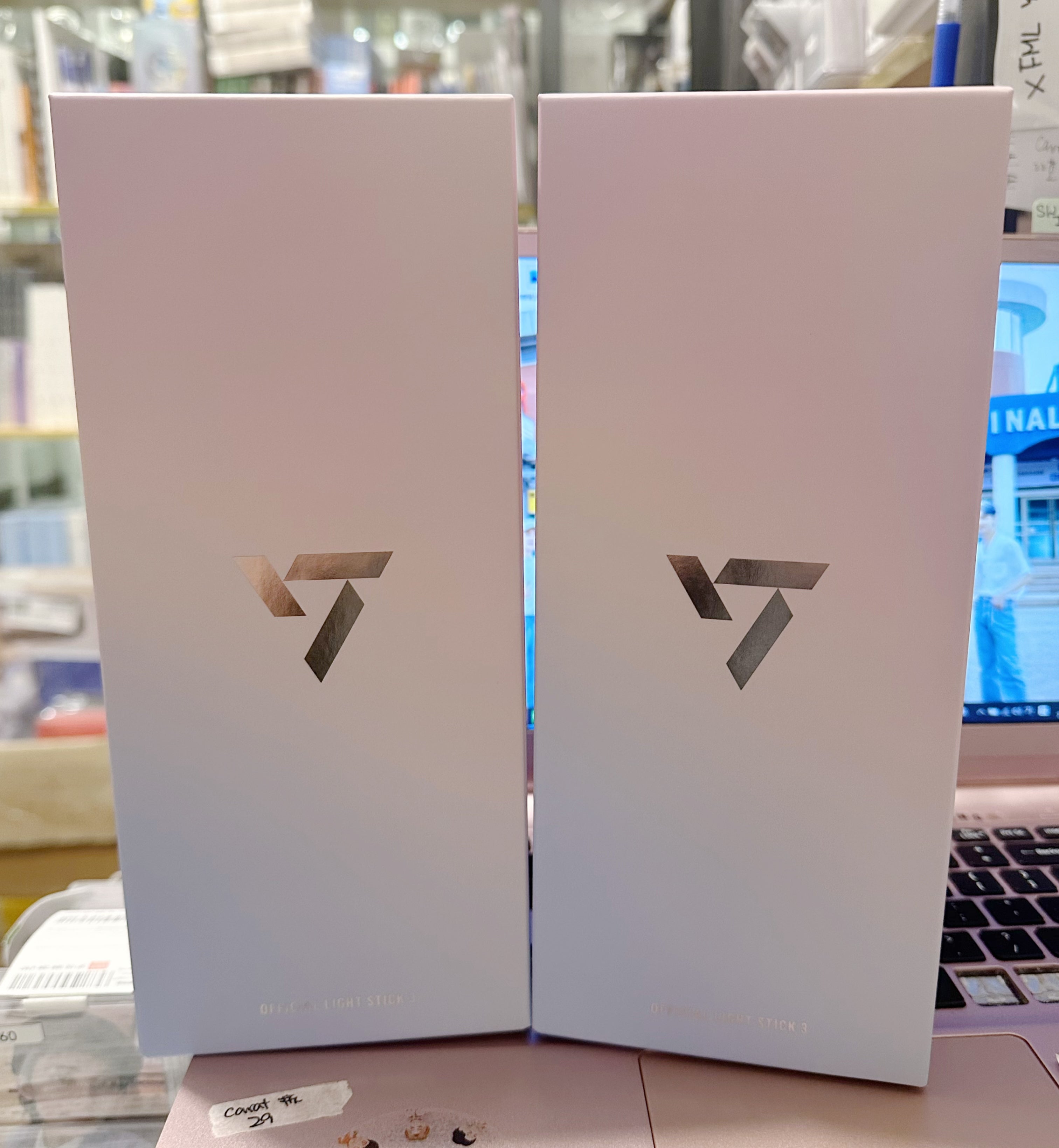 現貨*Seventeen 手燈 lightstick ver.3 (Official/Mini/10th/bongbongee keyring)