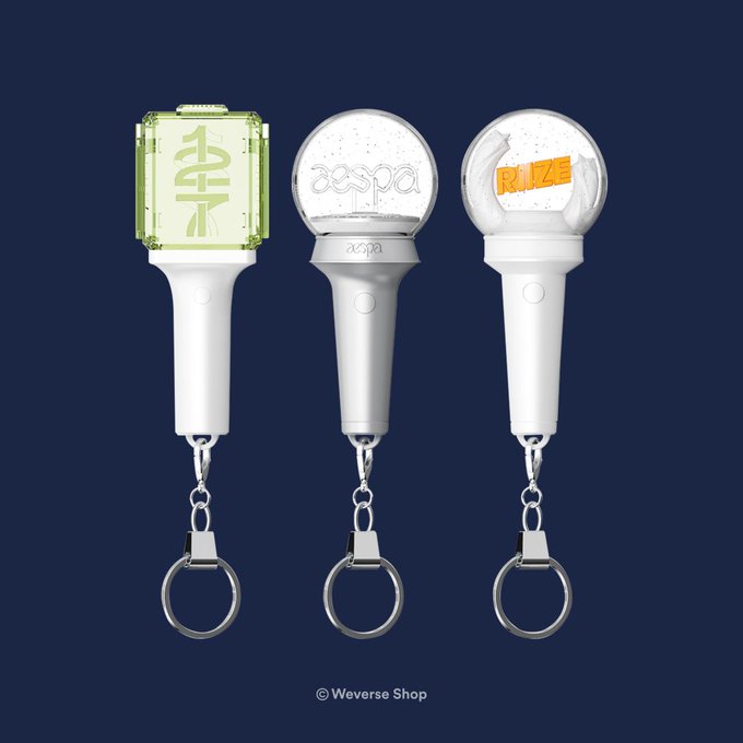 現貨｜SM OFFICIAL LIGHT TOK/ Keyring